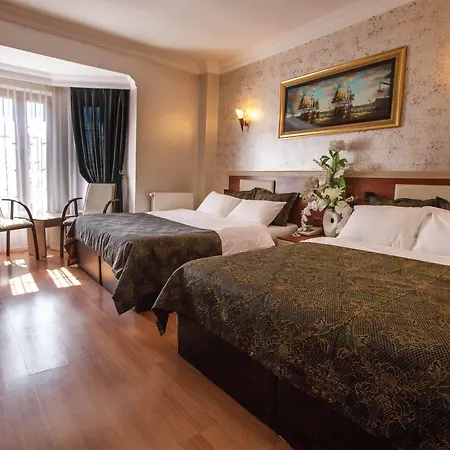 Grand Palmiye 2* Istanboel