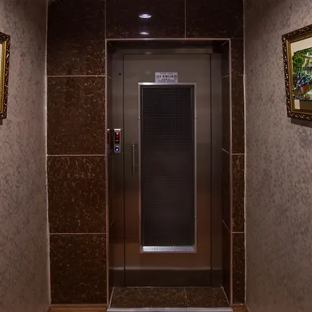 Grand Palmiye 2* Istanbul