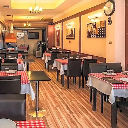 מלון Grand Palmiye 2*